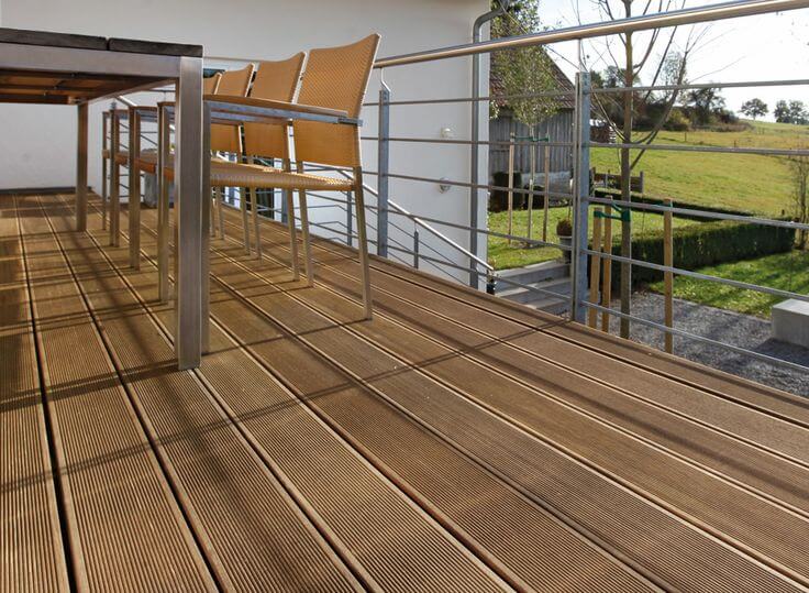 Burnaby Deck Painting Services | Burnaby Deck Painters Near Me - Painter Squad