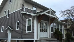 Vinyl Siding Expert in Burnaby, BC - Elite Flow Gutters